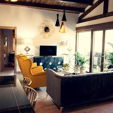 Apartamentos En El Valle Del Jerte Flores Para Angela Кабесуэла-дель-Валье Экстерьер фото
