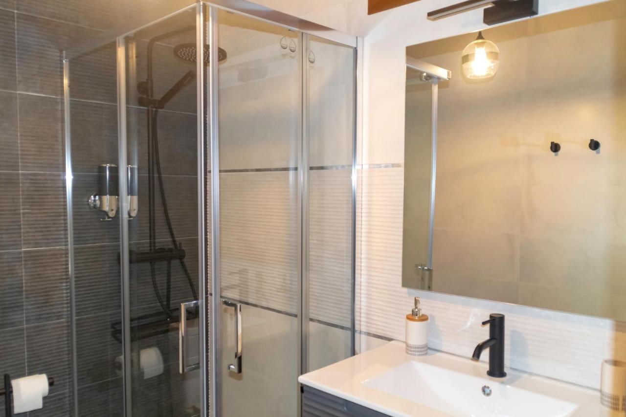 Apartamentos En El Valle Del Jerte Flores Para Angela Кабесуэла-дель-Валье Экстерьер фото