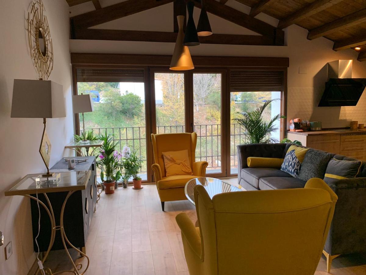 Apartamentos En El Valle Del Jerte Flores Para Angela Кабесуэла-дель-Валье Экстерьер фото