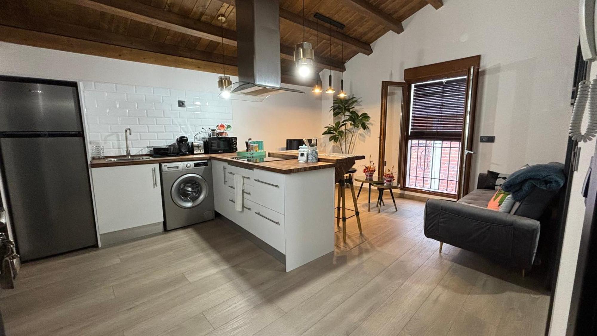 Apartamentos En El Valle Del Jerte Flores Para Angela Кабесуэла-дель-Валье Экстерьер фото