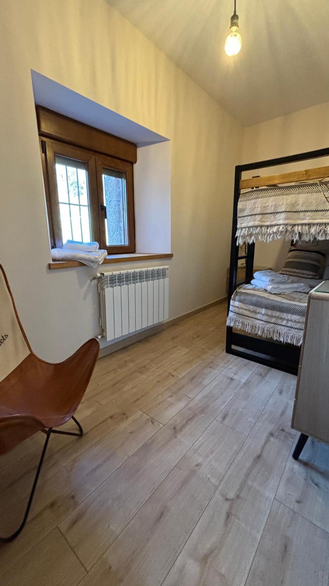 Apartamentos En El Valle Del Jerte Flores Para Angela Кабесуэла-дель-Валье Экстерьер фото