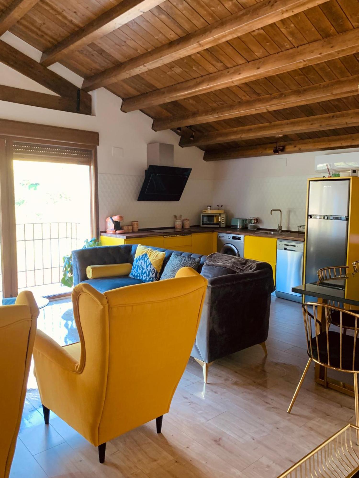 Apartamentos En El Valle Del Jerte Flores Para Angela Кабесуэла-дель-Валье Экстерьер фото
